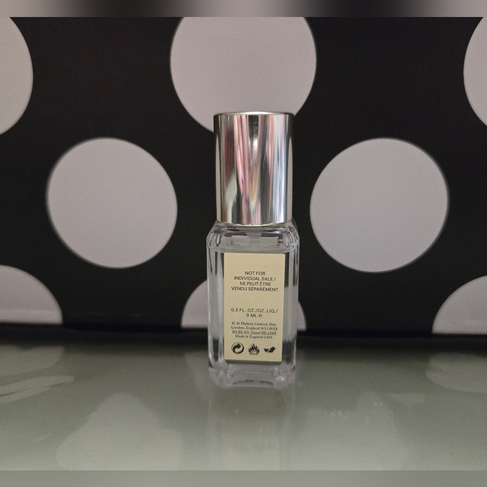 ✨️Jo Malone English Pear & Freesia Mini✨️ - Picture 3 of 3